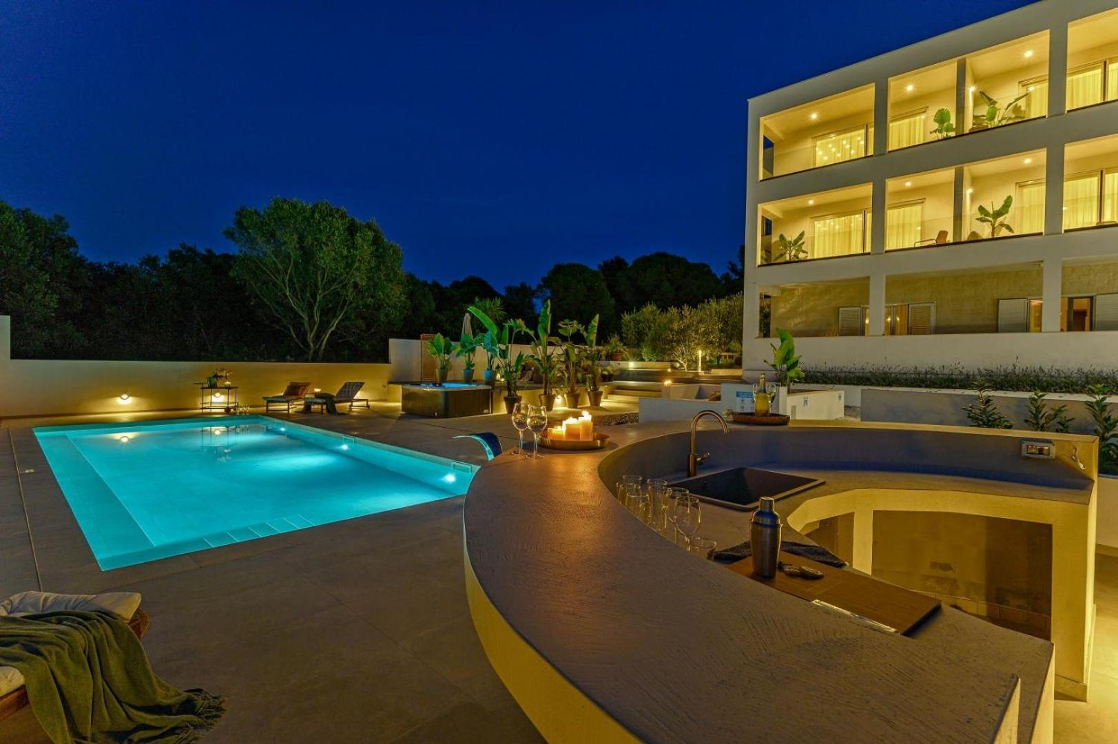 אוקרוג גורניי Luxury Villa Del Sogno With Pool, Jacuzzi, Parking מראה חיצוני תמונה