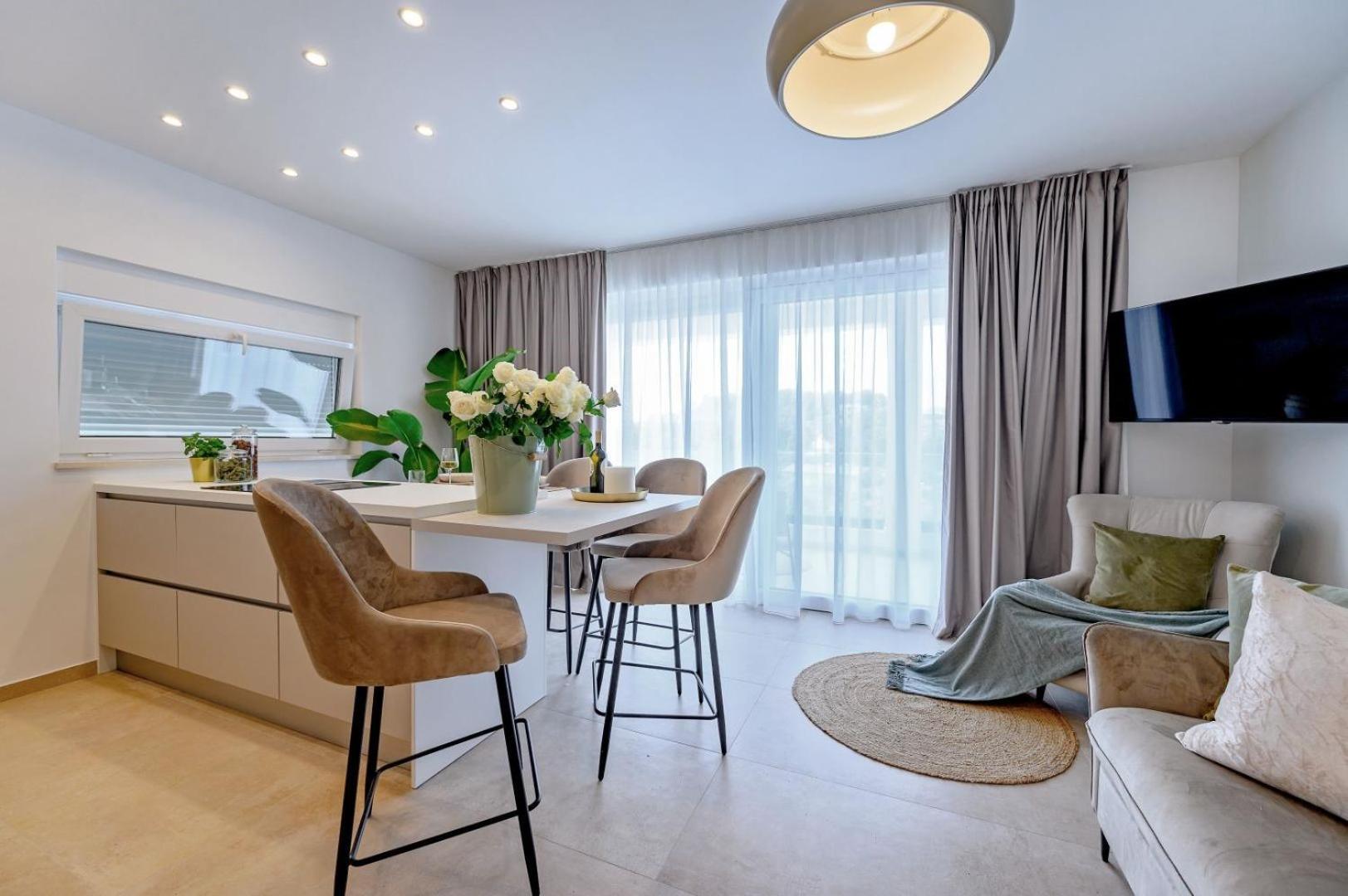 אוקרוג גורניי Luxury Villa Del Sogno With Pool, Jacuzzi, Parking מראה חיצוני תמונה