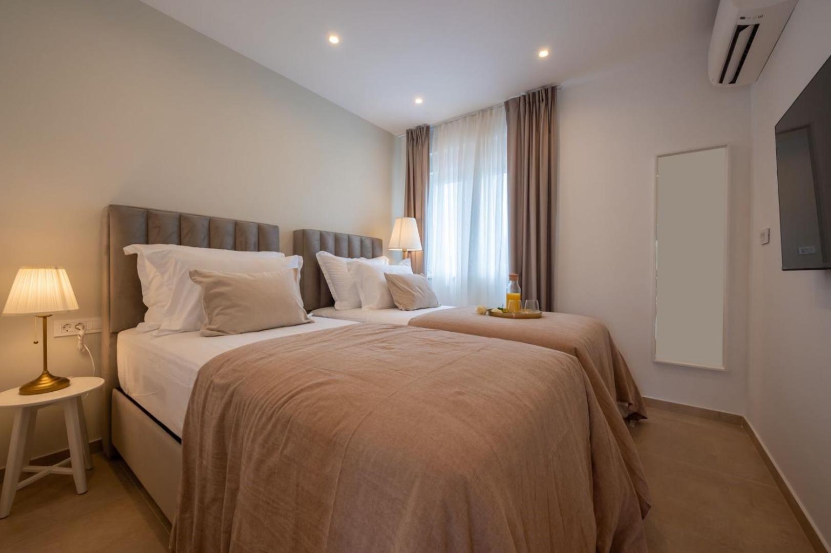אוקרוג גורניי Luxury Villa Del Sogno With Pool, Jacuzzi, Parking מראה חיצוני תמונה