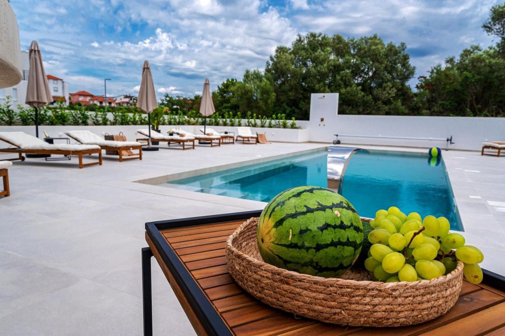 אוקרוג גורניי Luxury Villa Del Sogno With Pool, Jacuzzi, Parking מראה חיצוני תמונה